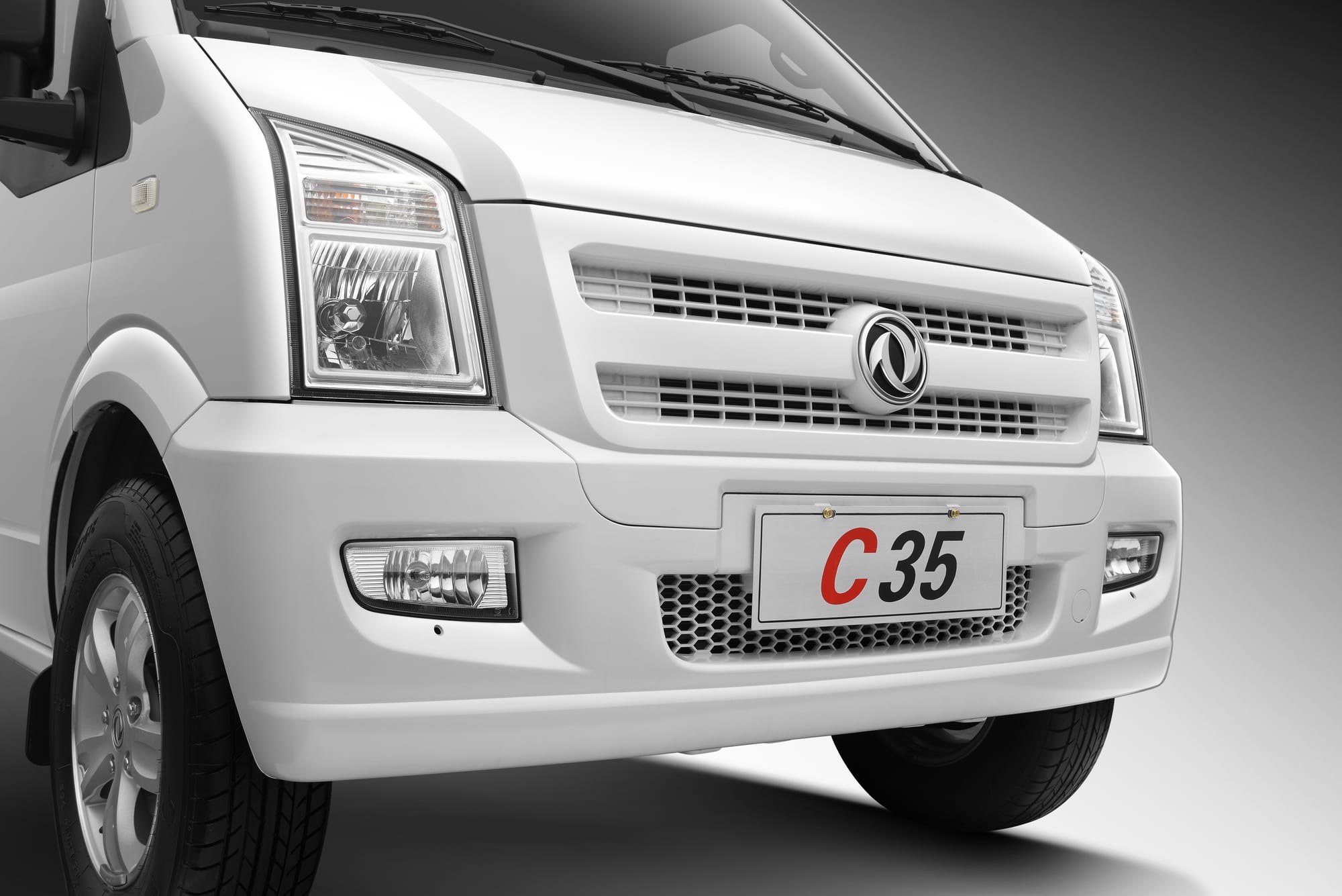 DFSK C35 Van de Carga — vista exterior
