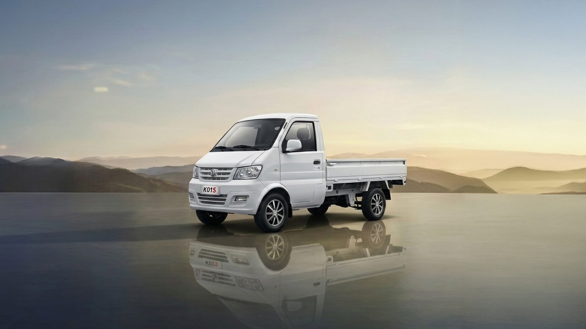 DFSK K01S Pick Up blanca de cabina simple con platón de carga